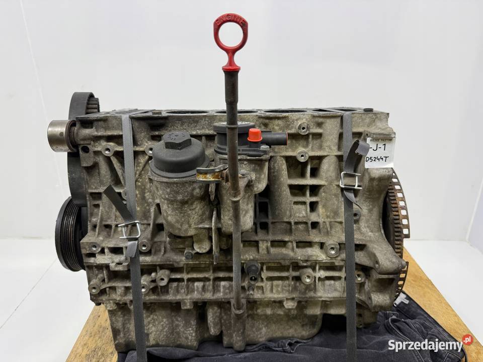 DÓŁ SILNIKA D5244T Volvo S60 V70 II S80 XC70