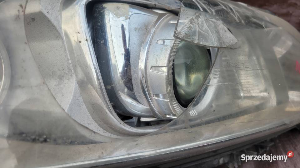 Volvo S60 I XC70 V70 II REFLEKTOR PRAWY LAMPA Ruda Śląska