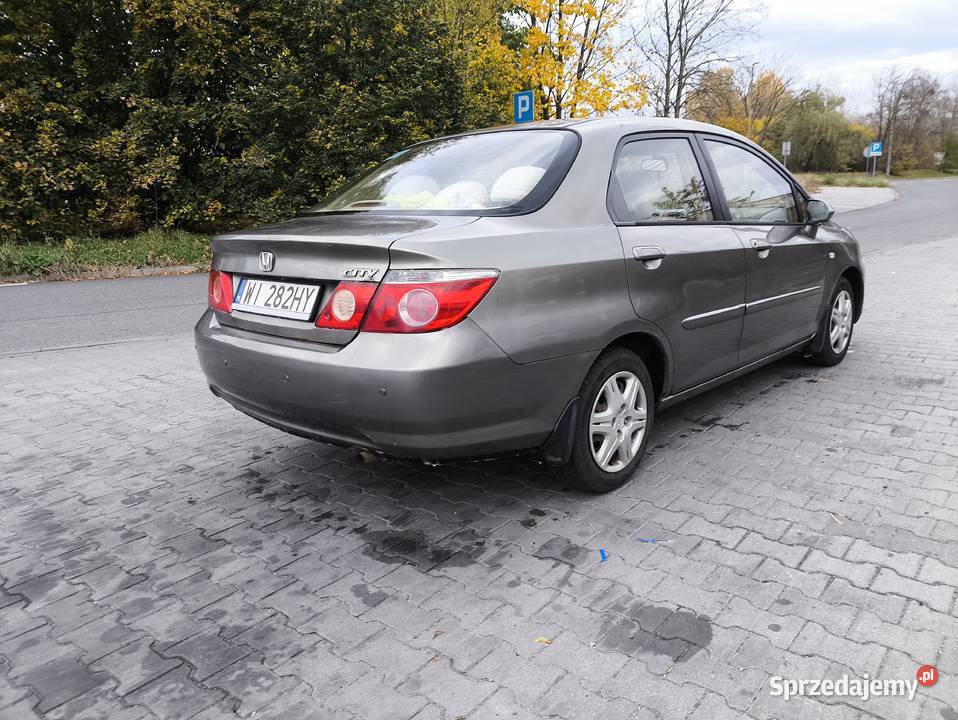 Honda City 14 2005 sedan Toruń sprzedam