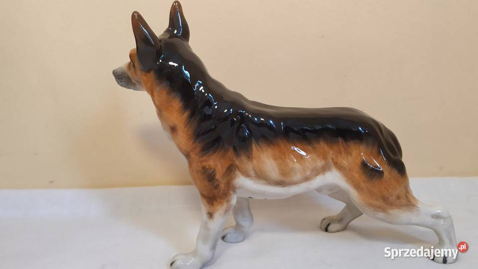 Figurka psa Alsatian Royal Doulton oryginalne Piła