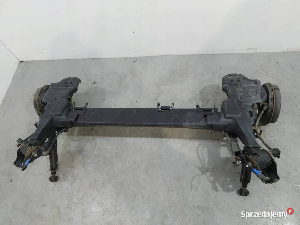 BELKA ZAWIESZENIA TYŁ BĘBNY Peugeot 208 I 2012