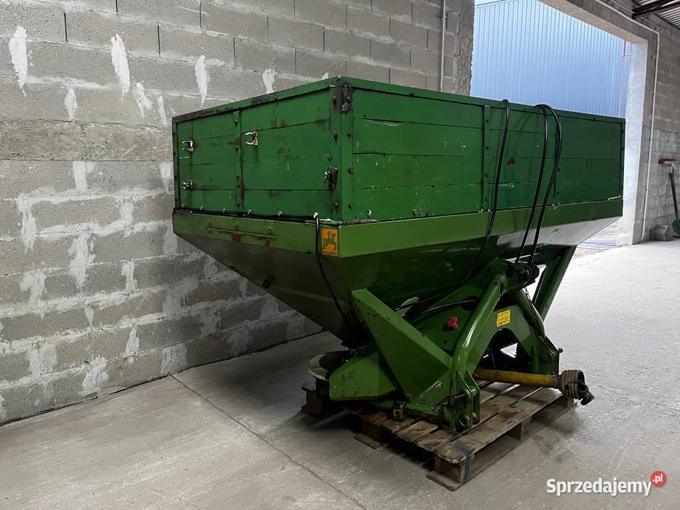 Rozsiewacz do nawozu AMAZONE ZAU 1501 Rozsiewacze nawozów Myślibórz