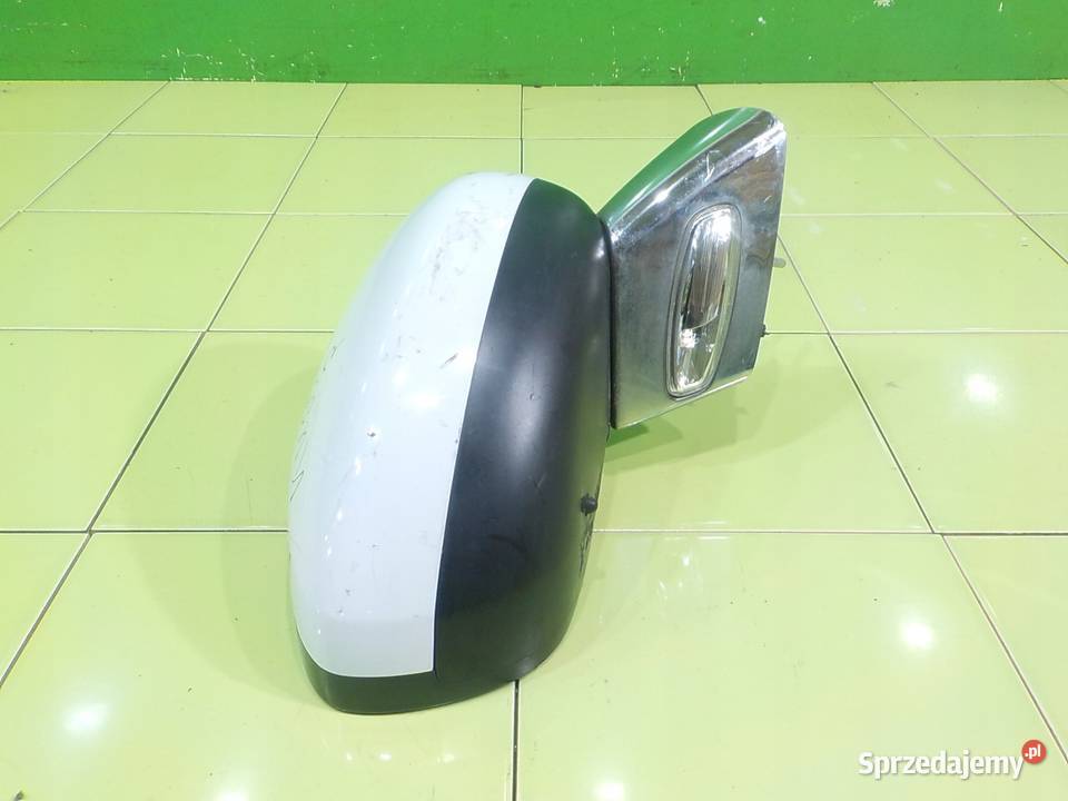 CITROEN DS3 16 B 10r 3D lusterko prawe 0207156