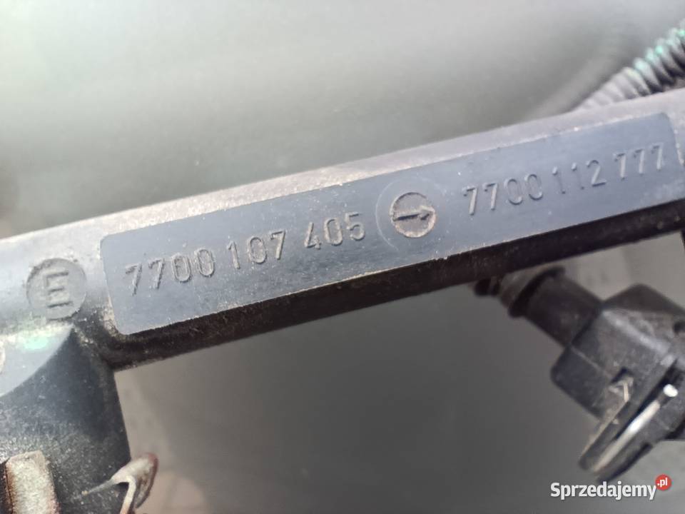 Renault Laguna 2 II fl Lift listwa wtryskowa 20 sprzedam