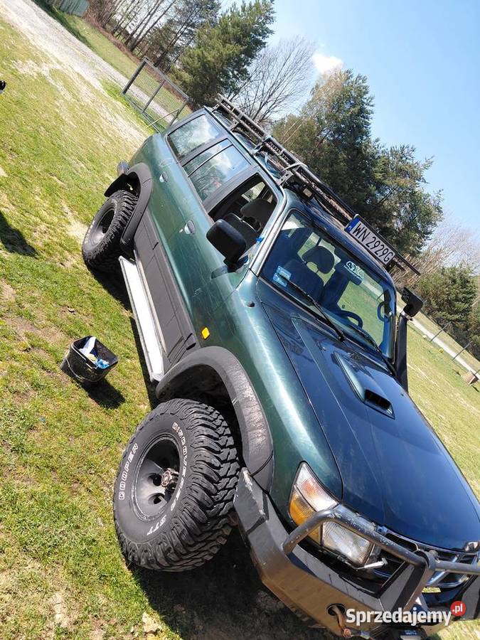 Nissan patrol y61 28 Rok produkcji 1998 Widełka