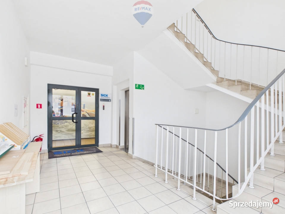 4 pietra w budynku biurowym na wynajem mazowieckie Warszawa