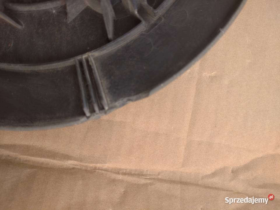 Dekielek kołpak Vivaro 8200069016 osobowe Chojnów