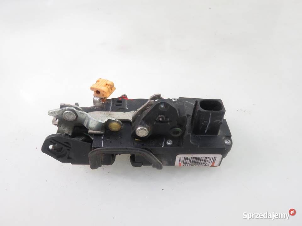 ZAMEK PRAWY PRZEDNI HUMMER H2 R15277648