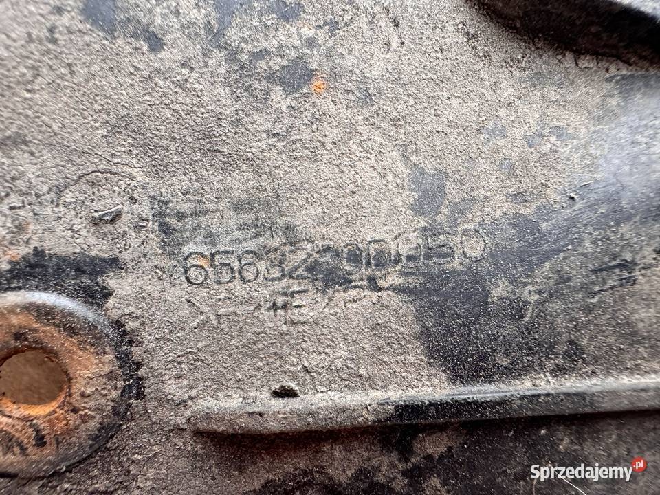 Chlapacz nadkola lewy tył Toyota Yaris III 1120 Brzesko