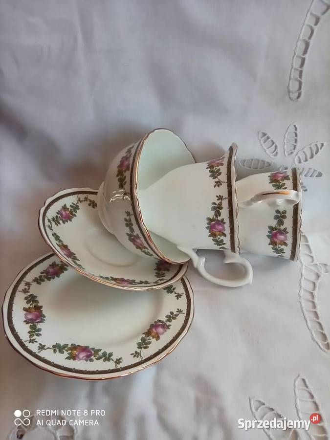 Filiżanka z talerzykiem deserowym
Made in Gdańsk