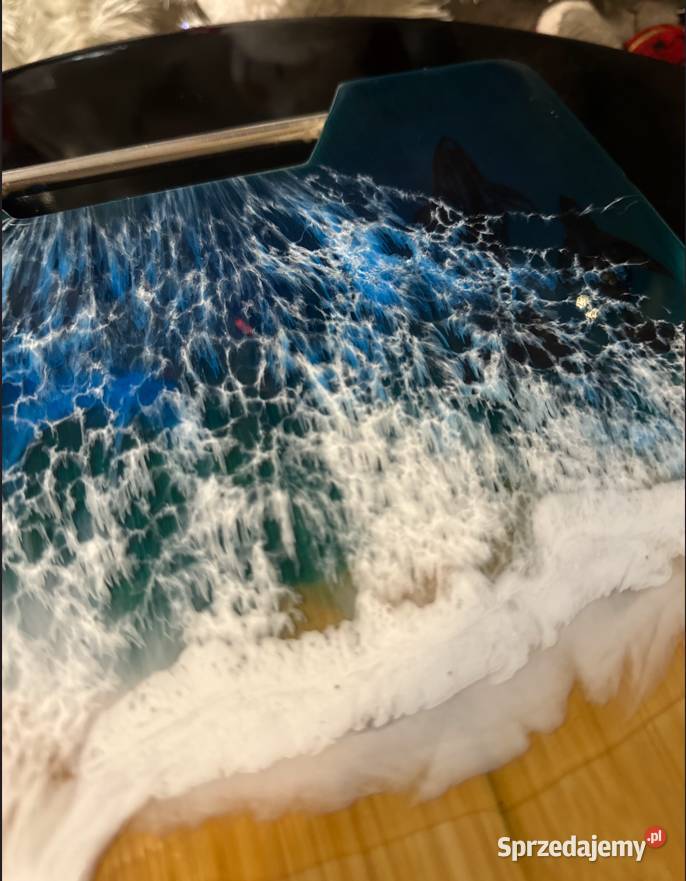 deska do serwowania przekąsek zdobiona żywicą sprzedam