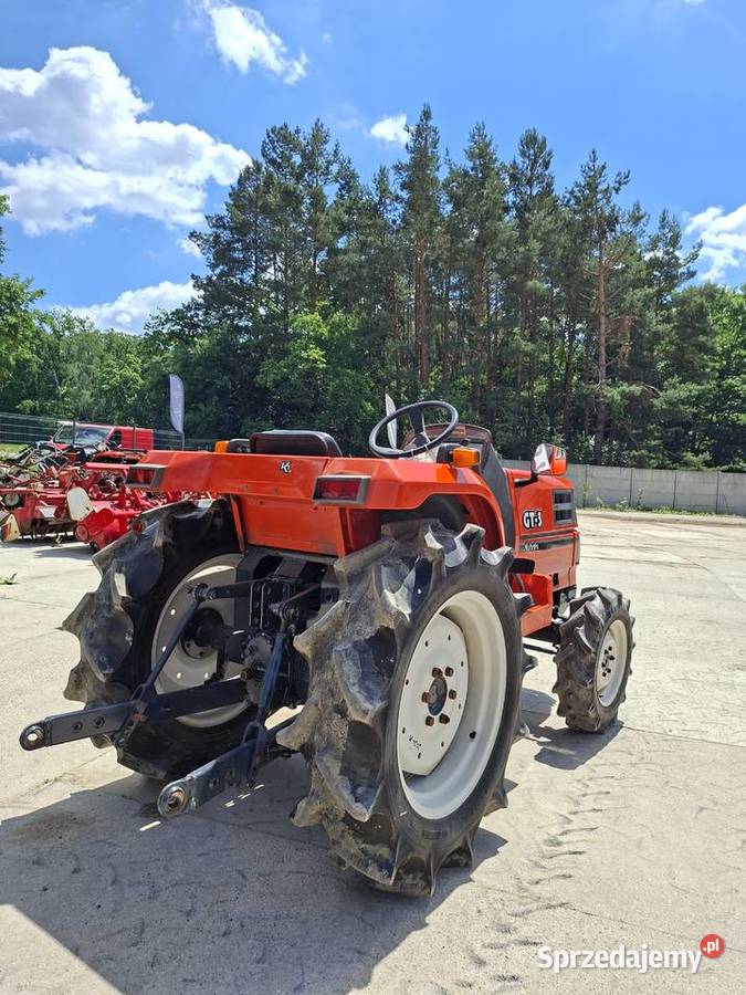 GLOBAL mini traktorek japoński Kubota GT3D 4x4 Milicz