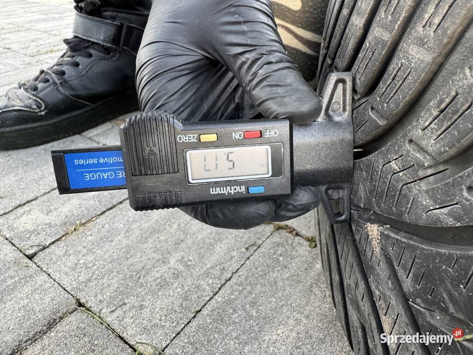 Koła Dezent Kleber zimowe 22555 R17 5x112 łódzkie