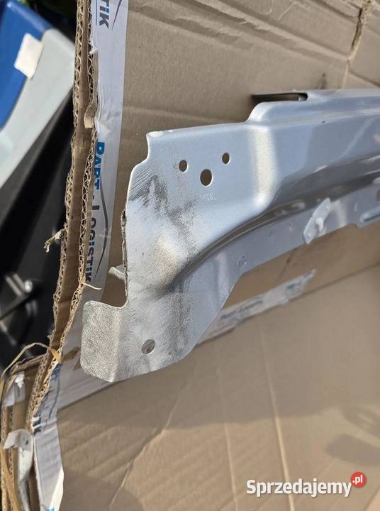 Błotnik lewy przód przedni Jeep Gladiator Błotniki