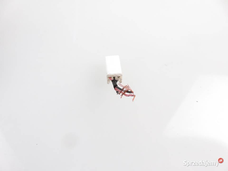 SILNICZEK WYCIERACZKI TYŁ SUZUKI IGNIS III sprzedam