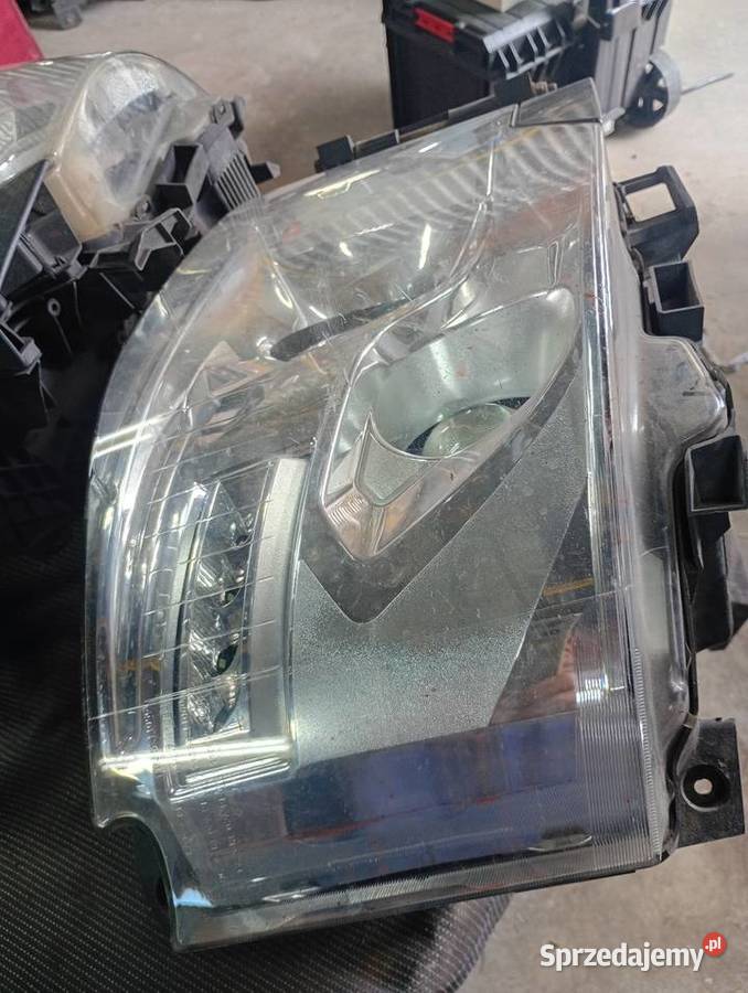Lampy do renault ciężarowego ciężarowe Lampy przednie Łowicz sprzedam