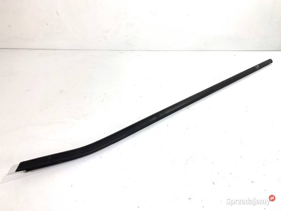 LISTWA ZGARNIAJĄCA PRZÓD LEWY BMW F48