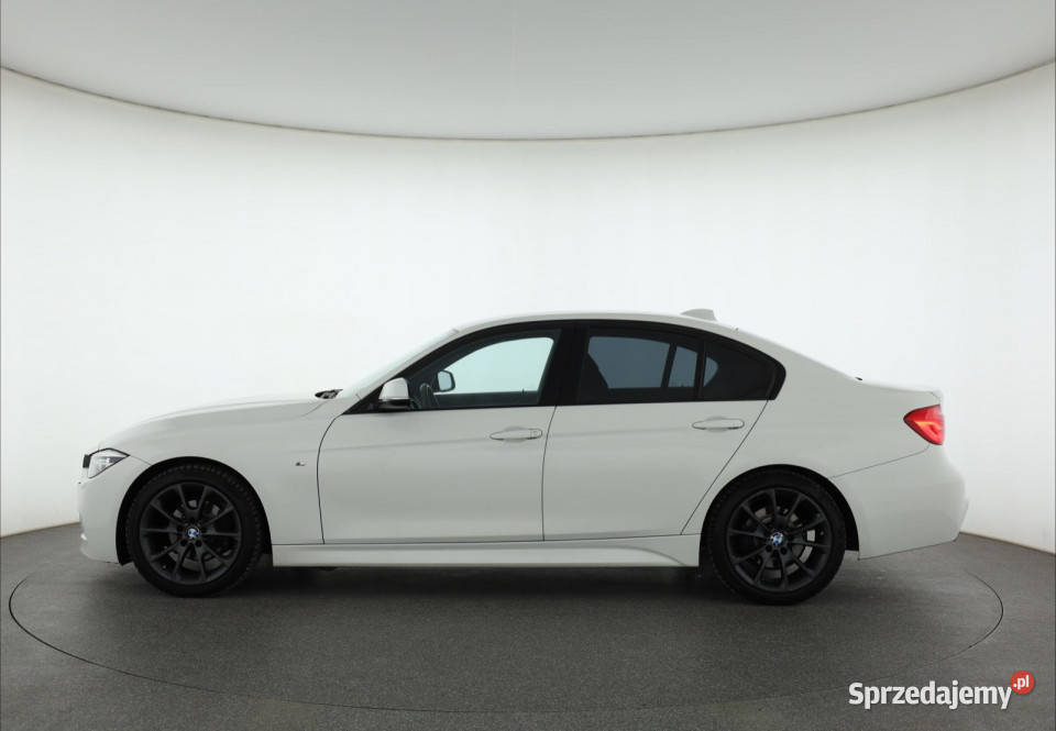 BMW 3 318 i 100KM Piaseczno
