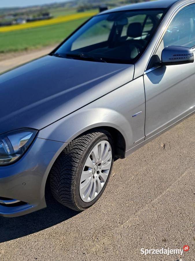 Sprzedam Mercedesa W204 awantgarde krajowy światła przeciwmgielne Klasa C małopolskie Słomniki