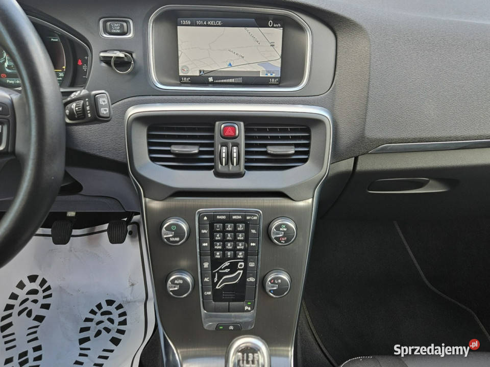Volvo V40 Pełna Historia Serwisowa Super Stan czujnik parkowania Opoczno sprzedam