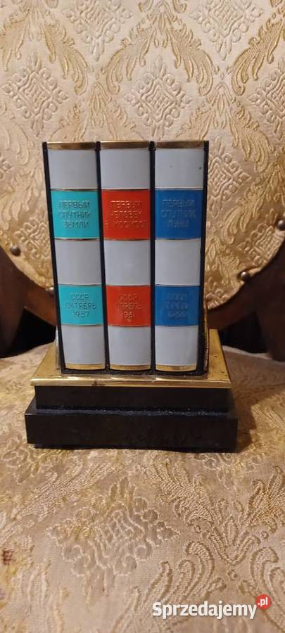 papierośnica na 30 sztuk z nakrecaną pozytywką wielkopolskie Poznań