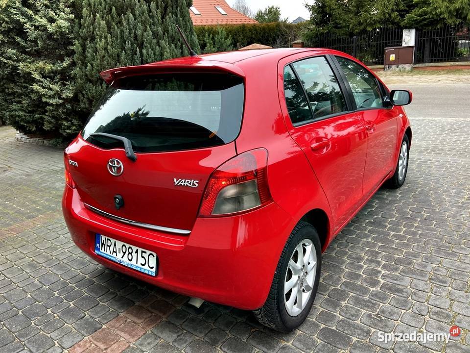 Toyota Yaris 13 Benzyna SOL Salon Polska benzyna Radom
