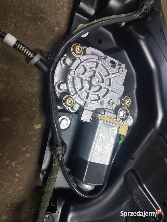 AUDI 100 C4 MECHANIZM OPUSZCZANIA SZYB SILNICZEK mechanizmy opuszczania szyb wielkopolskie Turek