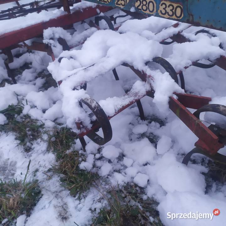 Agregat uprawowy przedsiewny szer 220 m