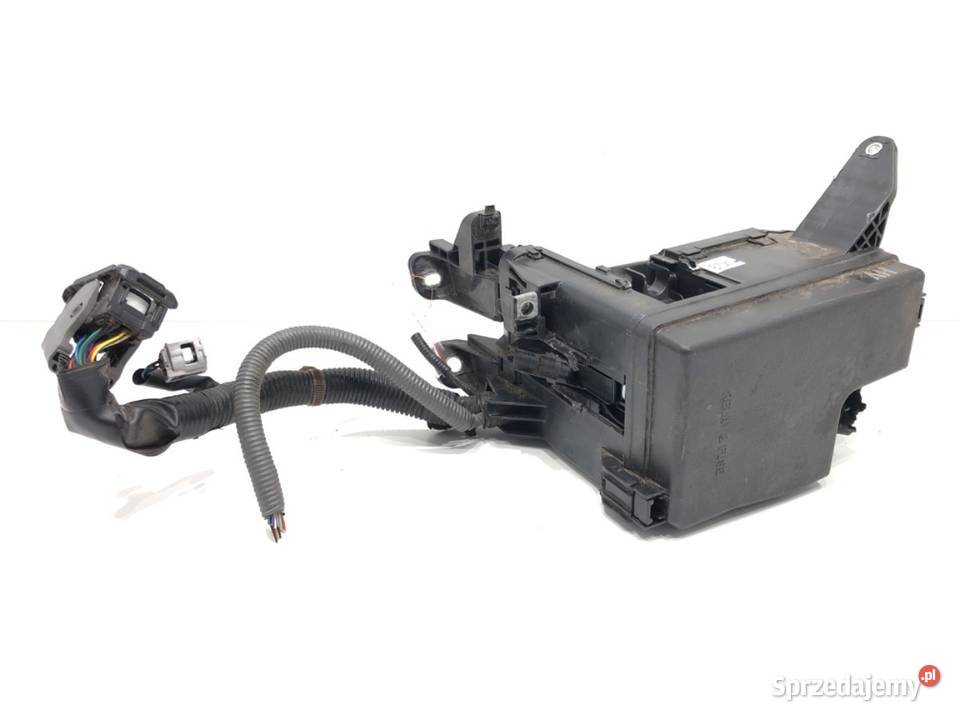 SKRZYNKA BEZPIECZNIKÓW LEXUS NX SUV 25 155 MODUŁ Skrzynki bezpieczników sprzedam