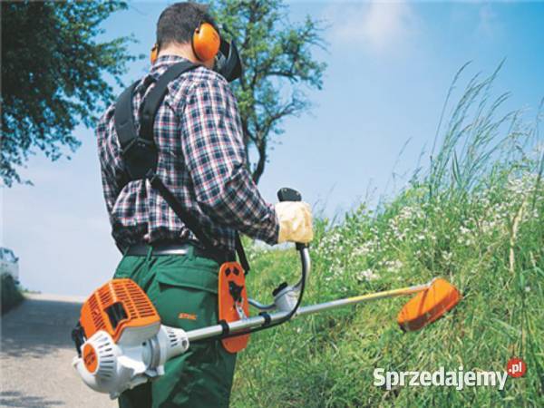 Koszenie trawy kosą spalinową wysoka trawa Chełm