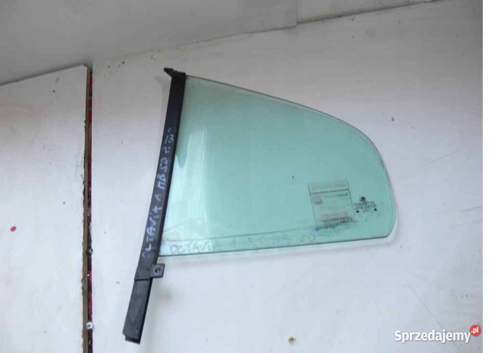 SKODA OCTAVIA I 1 5D HB SZYBA PRAWA TYLNA MAŁA małopolskie Wielkie Drogi sprzedam