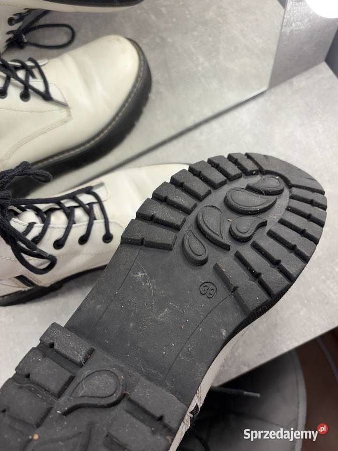 Buty zimowe jesienne trepy białe botki