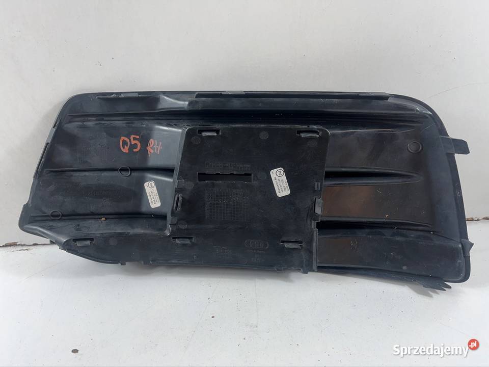 AUDI Q5 KRATKA ZDERZAKA PRAWY PRZÓD 80A807246 Międzychód