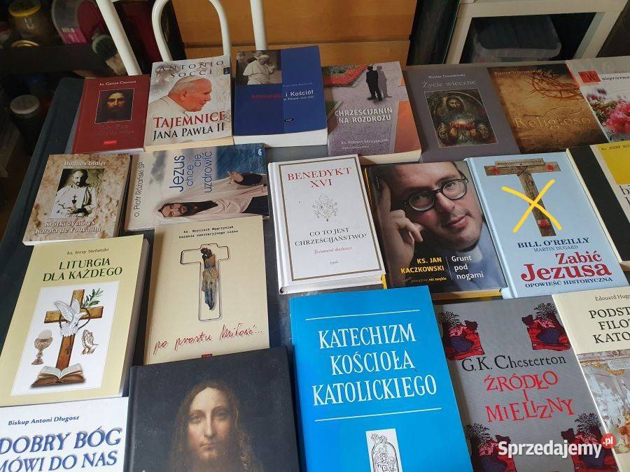 Duży ciekawy zbiór książek i albumów całość 100