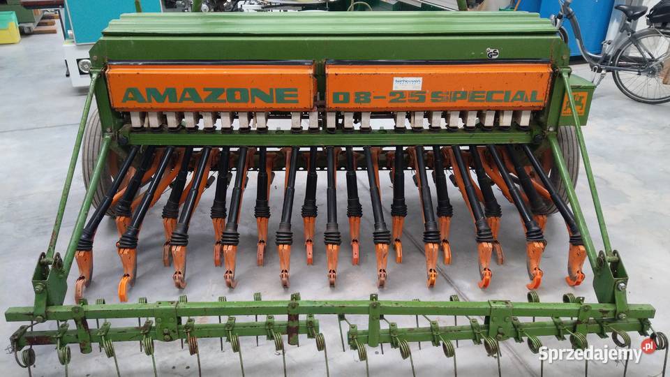 Siewnik zbożowy Amazone D8 25 Special 25 m próba podkarpackie Rzeszów sprzedam