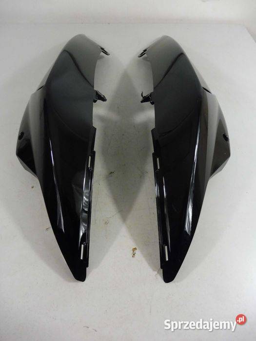 Piaggio Typhoon 50 125 nowe owiewki lewa prawa