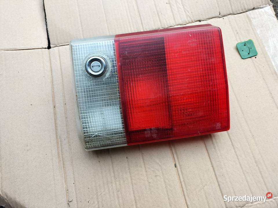 AUDI 80 B3 B4 HELLA KOMBI LAMPA TYŁ TYLNA PRAWA prawe Kamień-Kolonia sprzedam