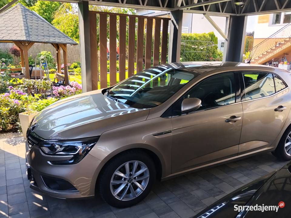 Sprzedam Bezwypadkowe/ Zadbane Renault Megane 4 z bardzo niskim przebiegiem