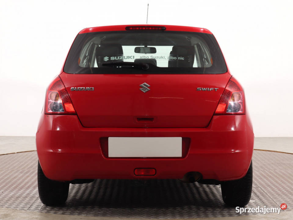 Suzuki Swift 13