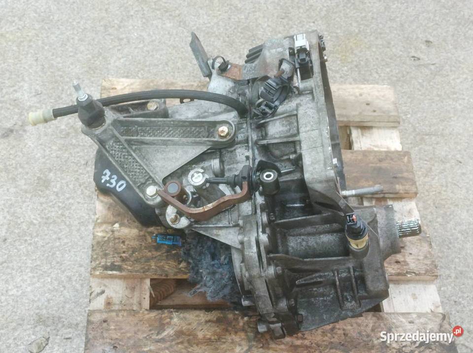 SKRZYNIA BIEGÓW JH3075 16 8V Dacia Sandero I Rok produkcji 2011