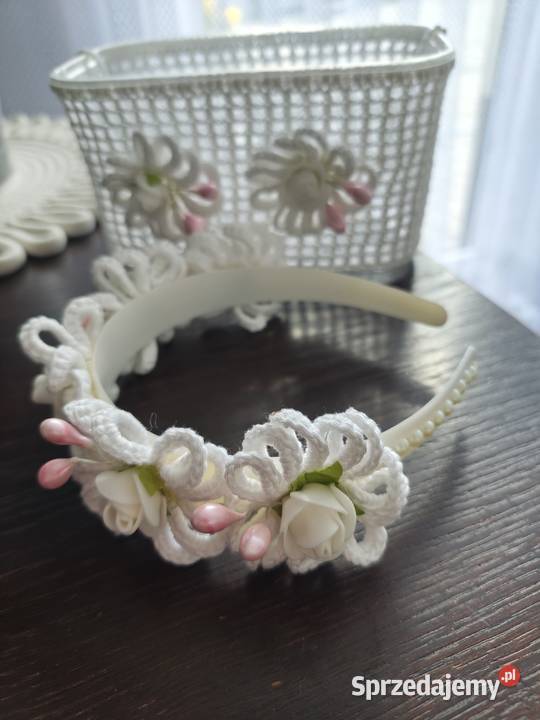 Koszyczek i opaska do włosów na Boże Ciało podkarpackie Dębica