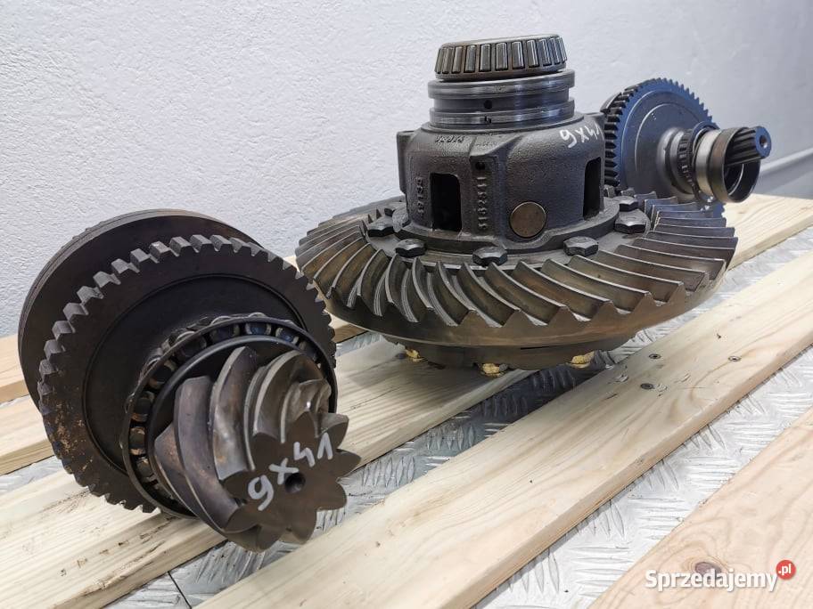 Mechanizm różnicowy Holland T7180 Tył Wilkowo