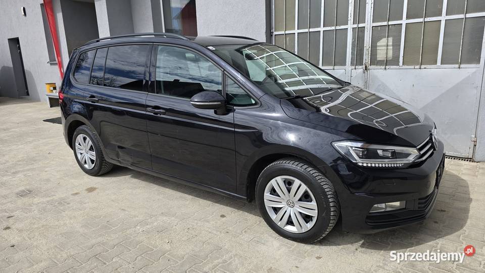 Volkswagen Touran 16 TDI SCR diesel Nowy Świętów