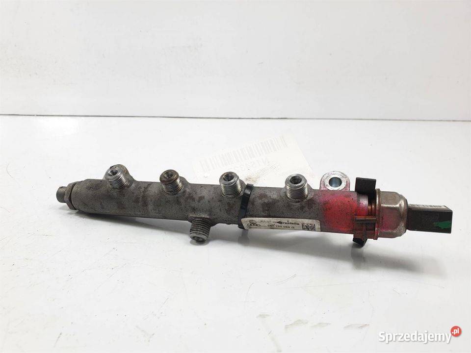 LISTWA WTRYSKOWA AUDI A8 D3 057130089Q Lipno
