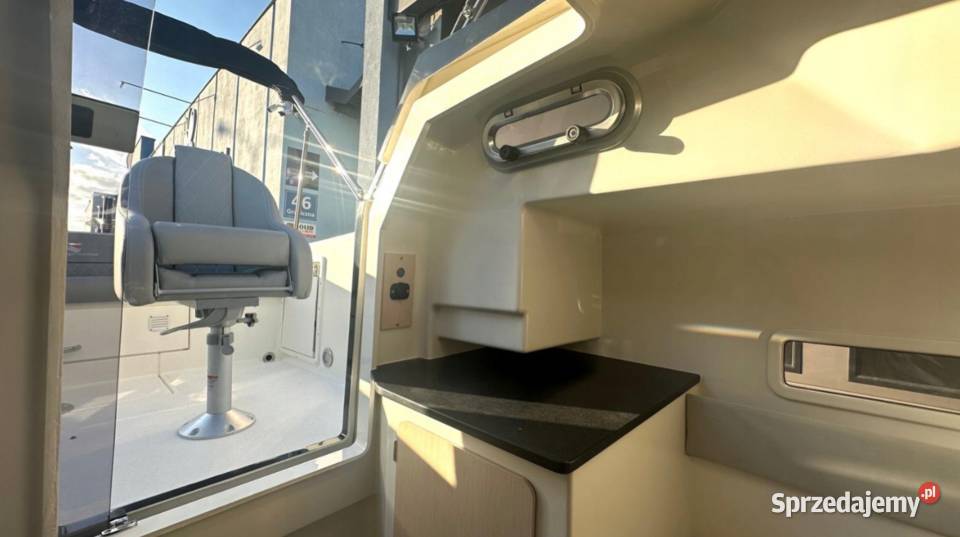 Nowa Łódź Motorowa Atlantic Marine 690 z Rok produkcji 2023 Płock