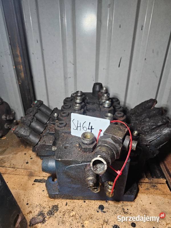 4sekcyjny rozdzielacz hydrauliczny Rexroth JCB Układ hydrauliczny Gdynia