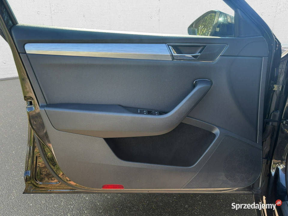 koda Superb 20 TDI SCR Ambition DSG Z Polskiego Warszawa
