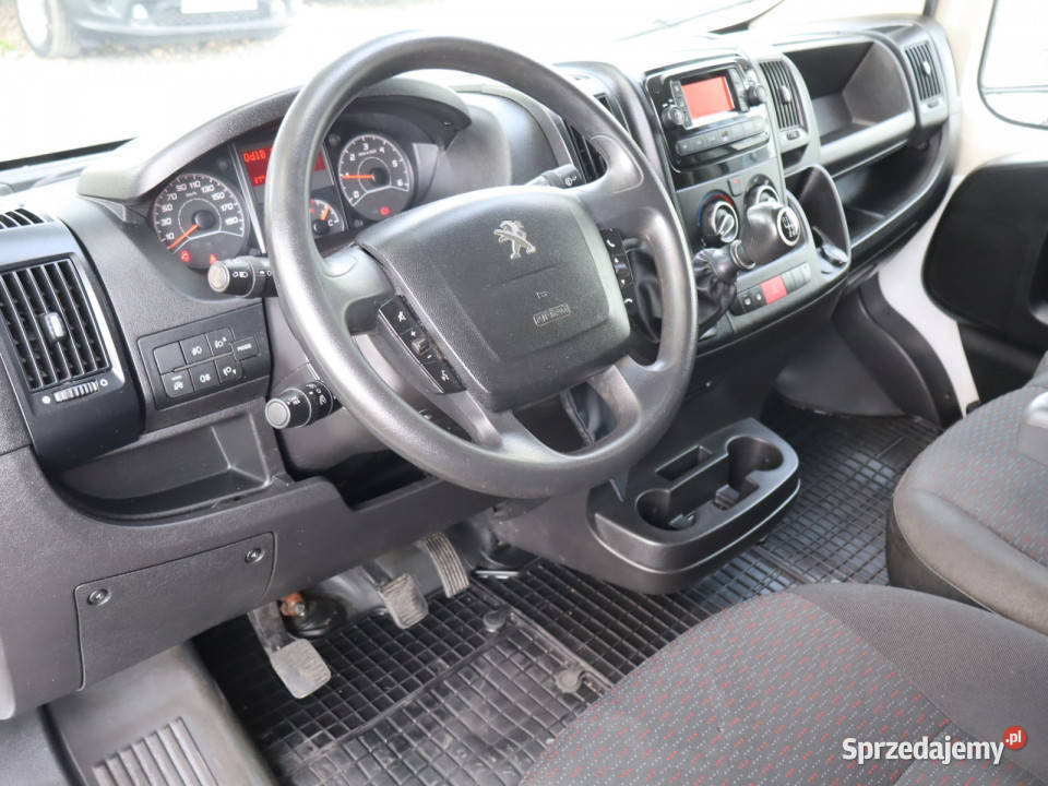 Peugeot Boxer 22 BlueHDi czujnik parkowania Katowice