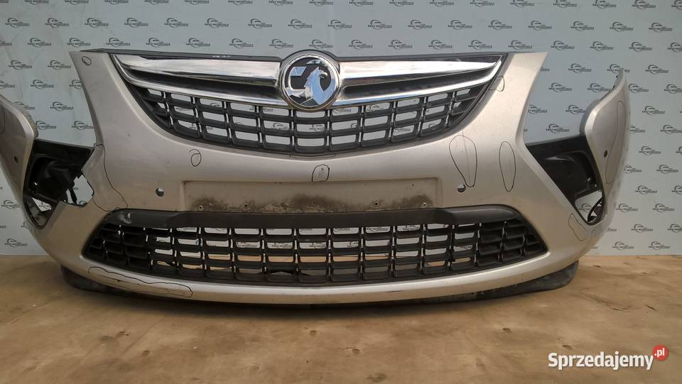 OPEL ZAFIRA C TOURER 12r zderzak przód osobowe Zderzaki świętokrzyskie Kielce