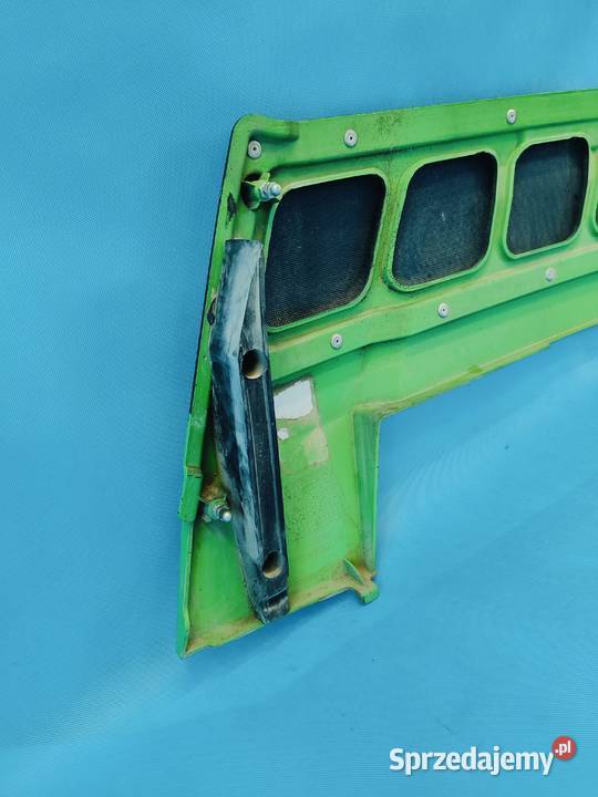 Deutz Fahr 5 model 5115 20r Osłona silnika prawa Stalewo